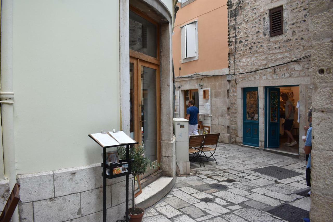 Dante Apartment Split Exterior photo